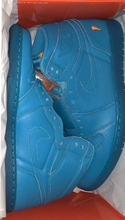 Cargar imagen en el visor de la galería, Jordan 1 Retro High Gatorade Blue Lagoon
