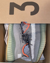 Cargar imagen en el visor de la galería, Yeezy Boost 350 V2 Desert Sage
