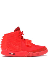 Cargar imagen en el visor de la galería, Nike Air Yeezy 2 Red October
