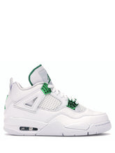 Cargar imagen en el visor de la galería, Jordan 4 Retro Metallic Green
