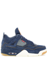 Cargar imagen en el visor de la galería, Jordan 4 Retro Levi&#39;s Denim
