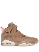 Cargar imagen en el visor de la galería, Jordan 6 Retro Travis Scott British Khaki
