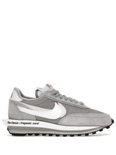 Cargar imagen en el visor de la galería, Nike LD Waffle SF sacai Fragment Grey
