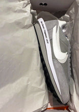 Cargar imagen en el visor de la galería, Nike LD Waffle SF sacai Fragment Grey
